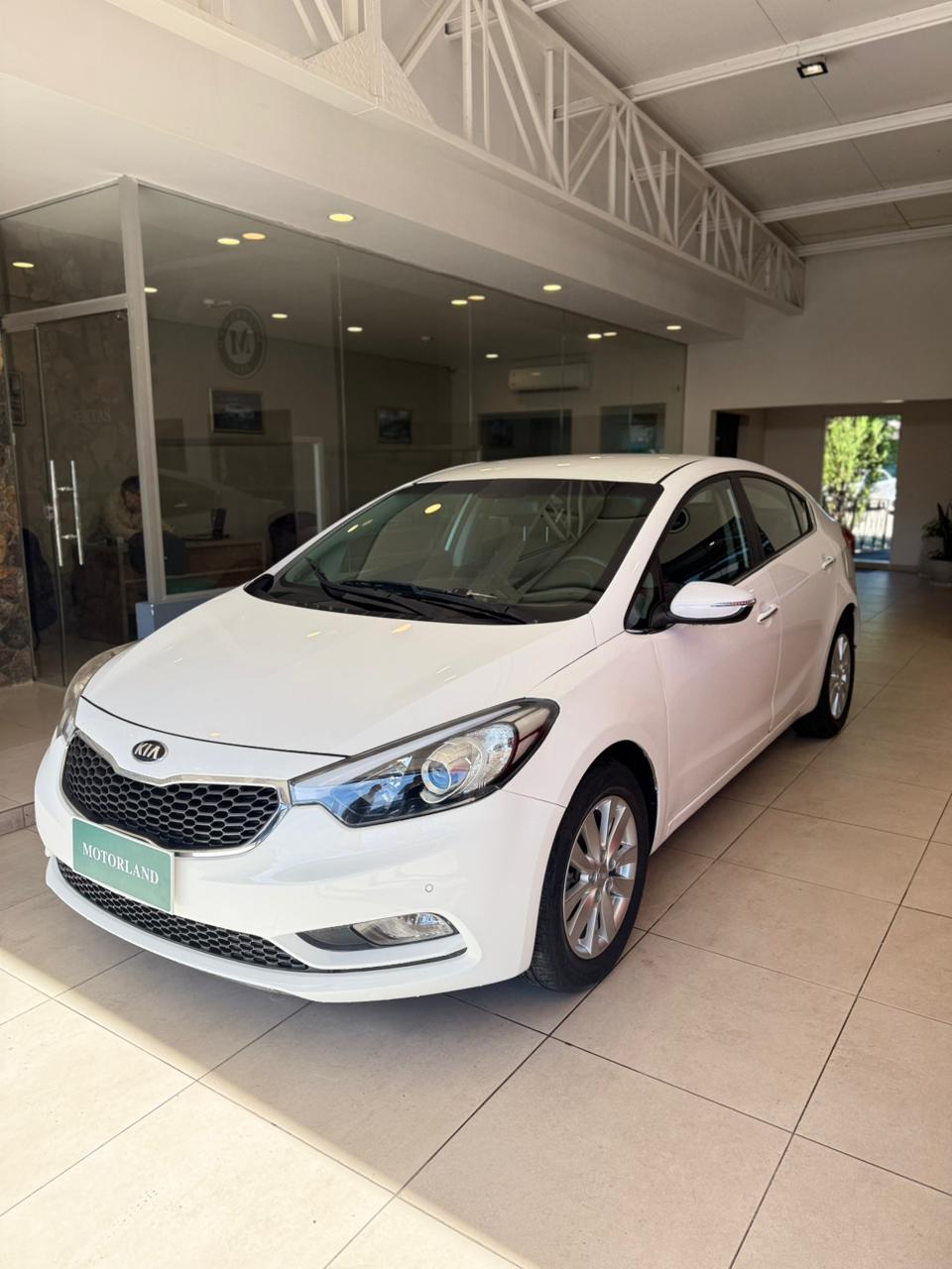 Kia Cerato 2017 — foto 2